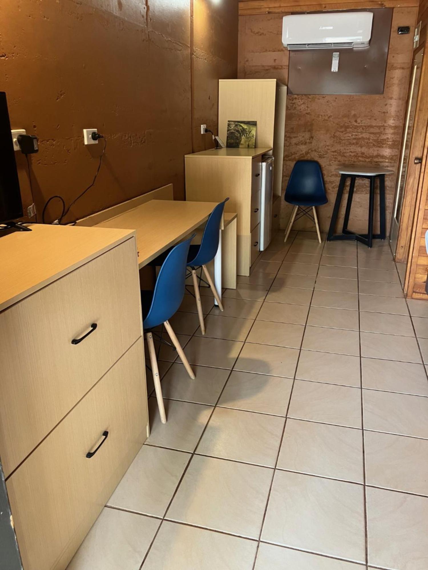 Territory Manor Motel & Caravan Park Mataranka Номер фото
